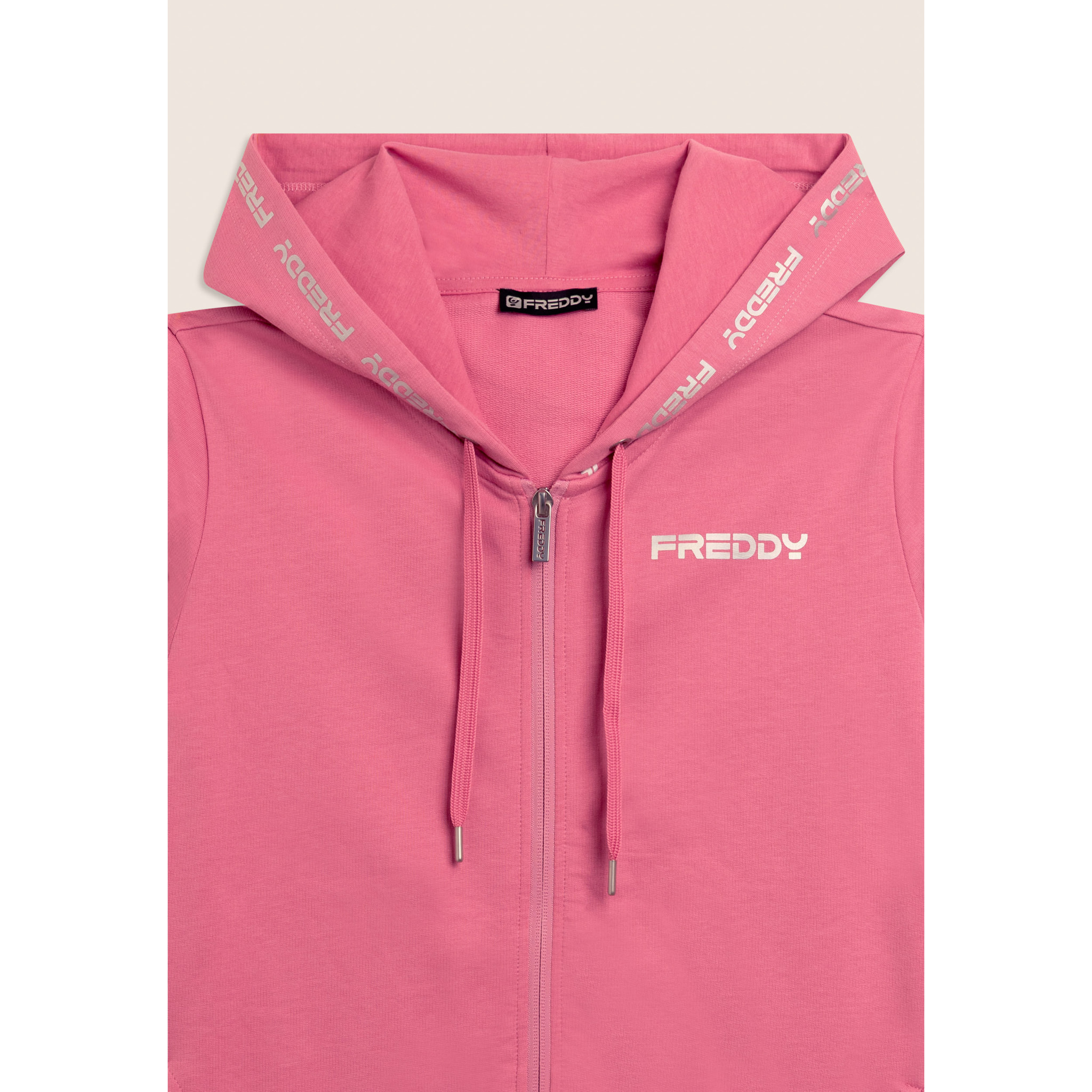 Tuta con zip e cappuccio, inserti a contrasto e dettagli logo