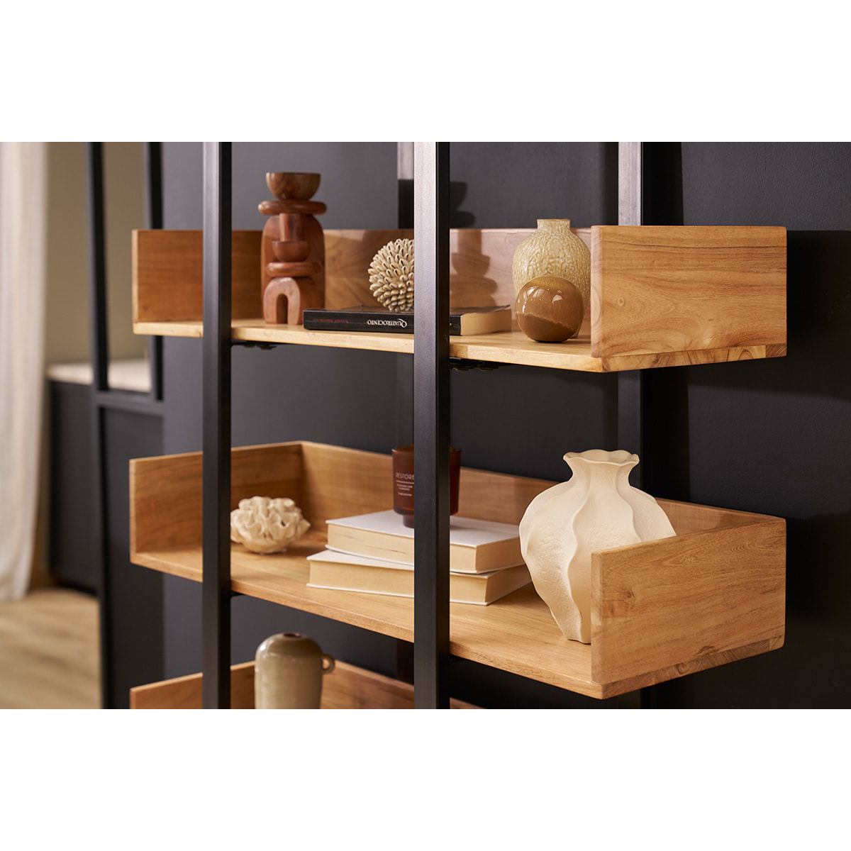 Bibliothèque industrielle en bois massif et métal noir L90 cm TAO