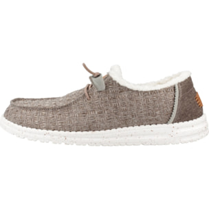 Zapatos Casual Mujer de la marca HEY DUDE  modelo WENDY WARMTH Brown