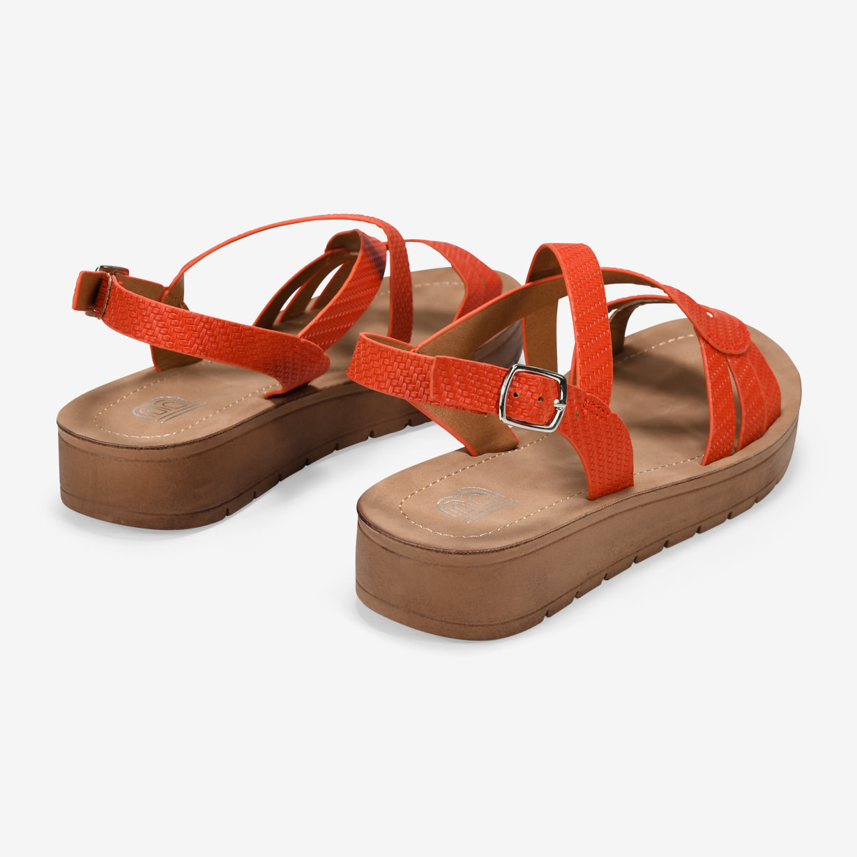 Sandalias de cuña rojas con hebilla