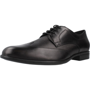 Zapatos de Vestir Hombre de la marca GEOX  modelo U IACOPO Black