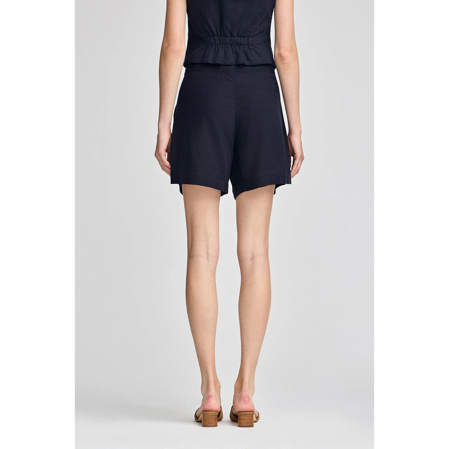 Pantalón corto Soller azul marino de lino y algodón con detalle Polo Club