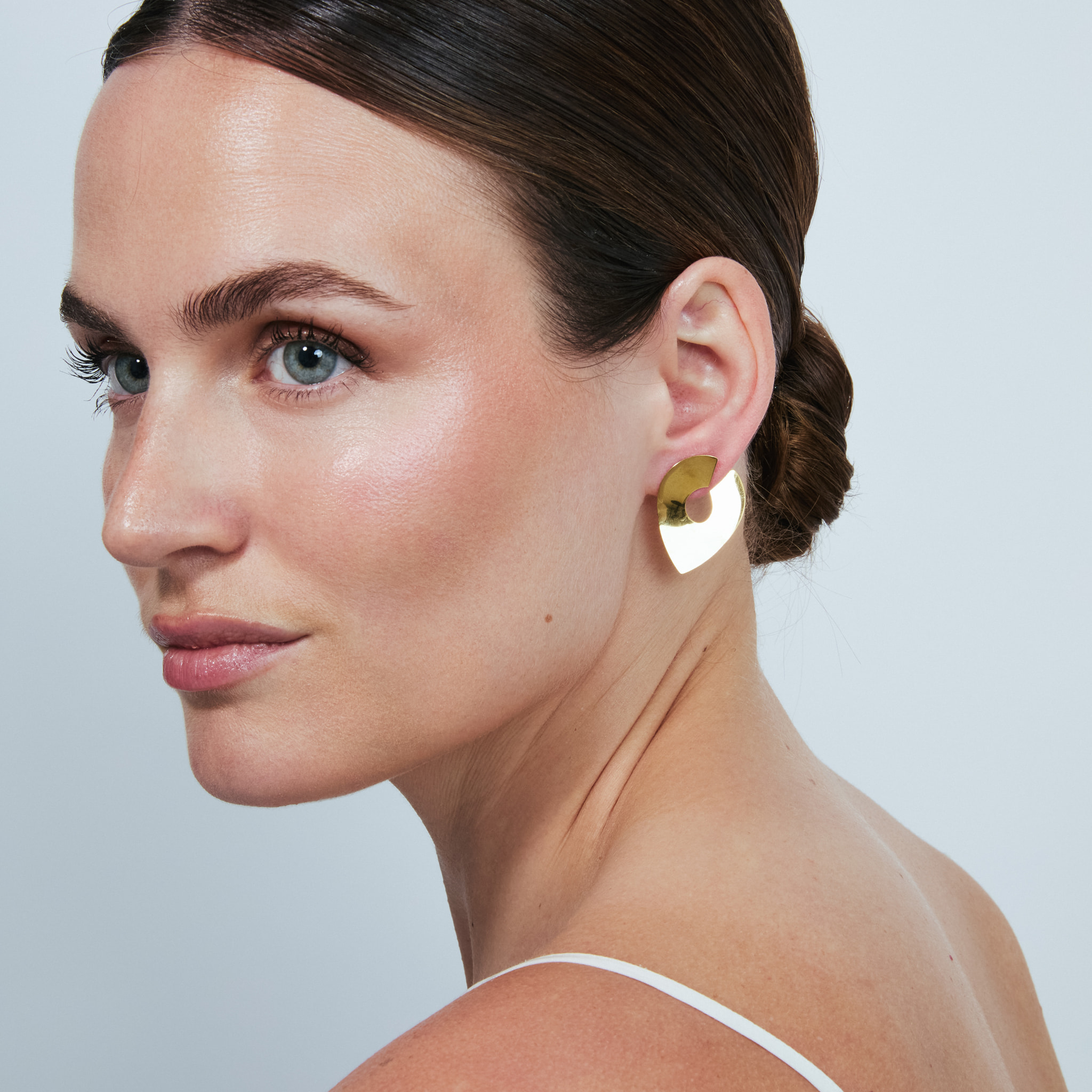 Pendientes Shanan acabado oro amarillo 18k