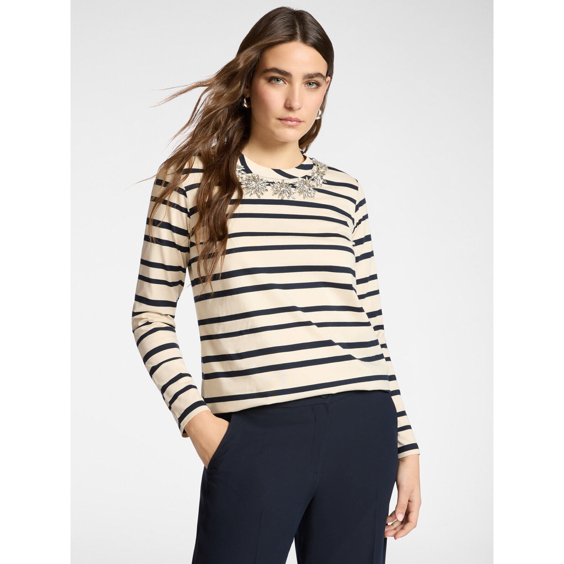 Elena Mirò - Camiseta a rayas con bordado floral - Beige