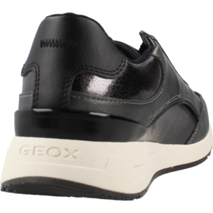 Sneakers de  Mujer de la marca GEOX  modelo D65NQB 0BC22 D BULMYA NEGRO
