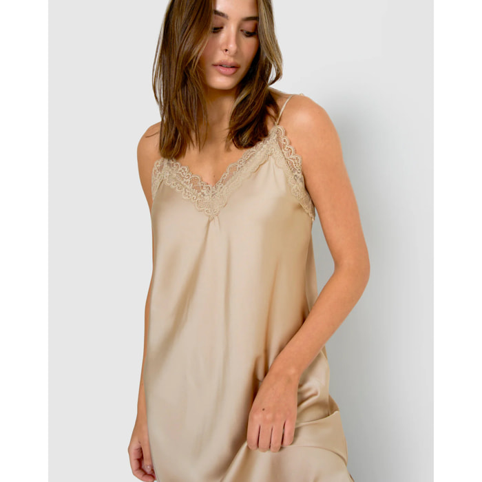 Camisón midi satén beige