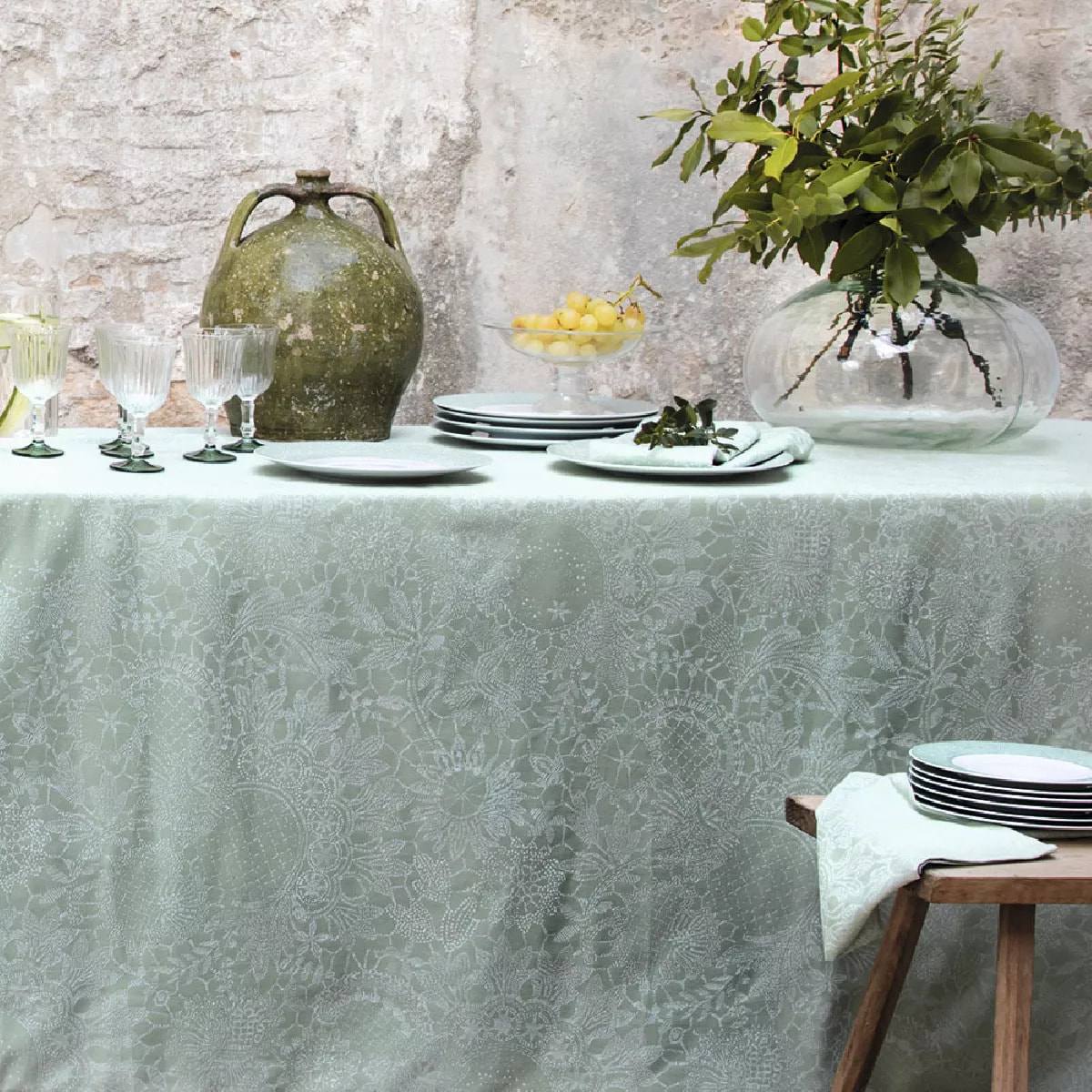 Nappe pur coton motif jacquard vert Mille guipures jade
