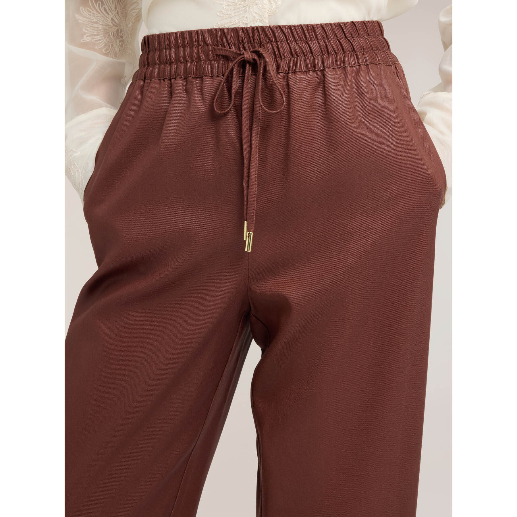 Motivi - Joggers in lyocell laminato - Marrone