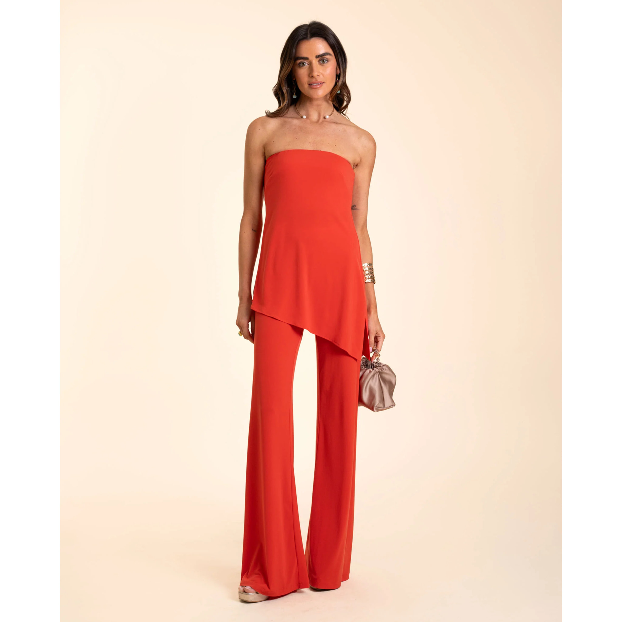 Top de mujer asimétrico palabra de honor