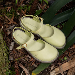 Sandalias N5874 SOFT NAPPA BURDEOS/ ARENISCA color Burdeos