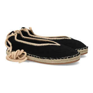 Alpargata plana mujer tejido flexible con cordones