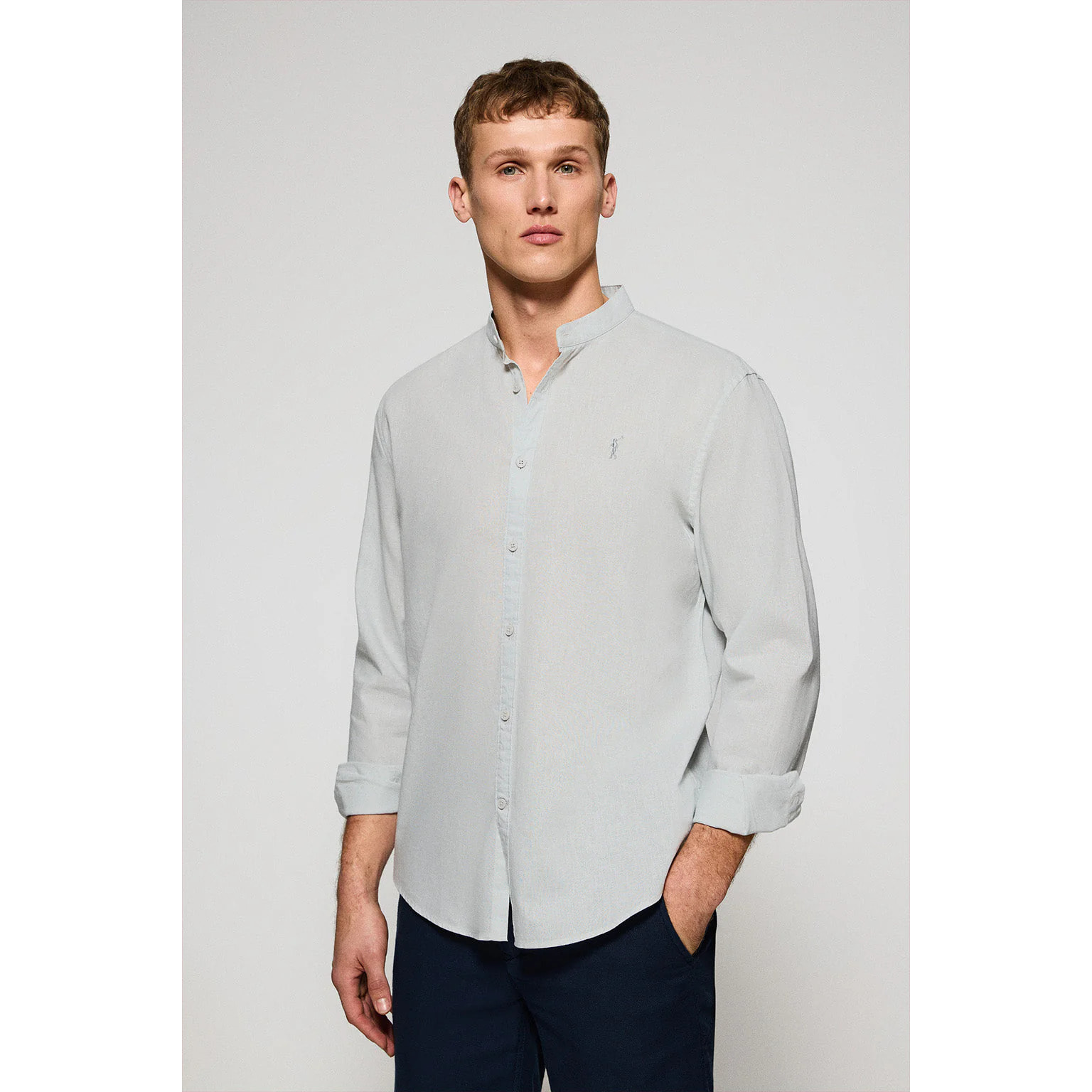 Camicia verde chiaro con colletto alla coreana in lino-cotone con ricamo Rigby Go