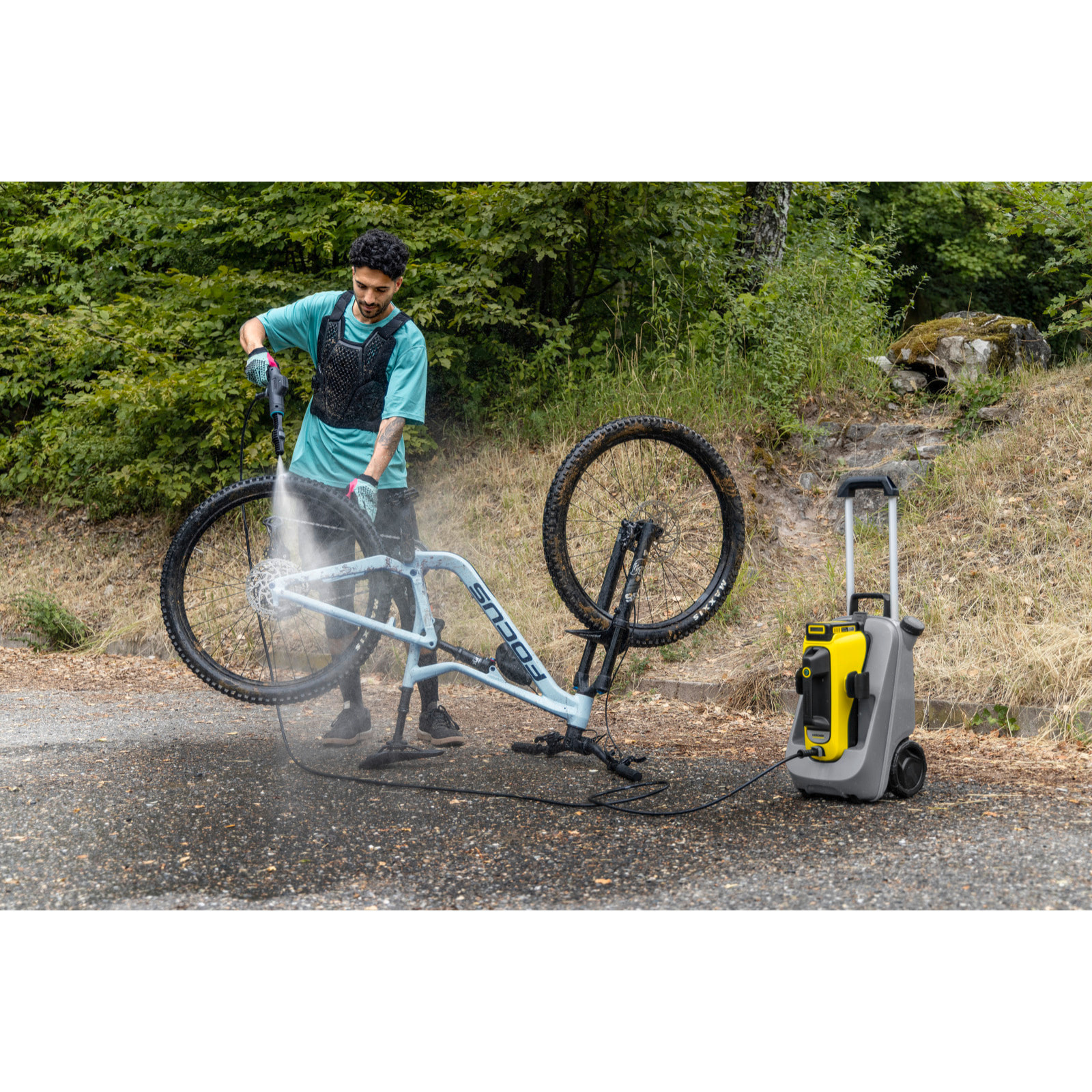 Nettoyeur mobile Karcher OC 6-18 Premium - Batterie 18V2.5 Ah- Chargeur