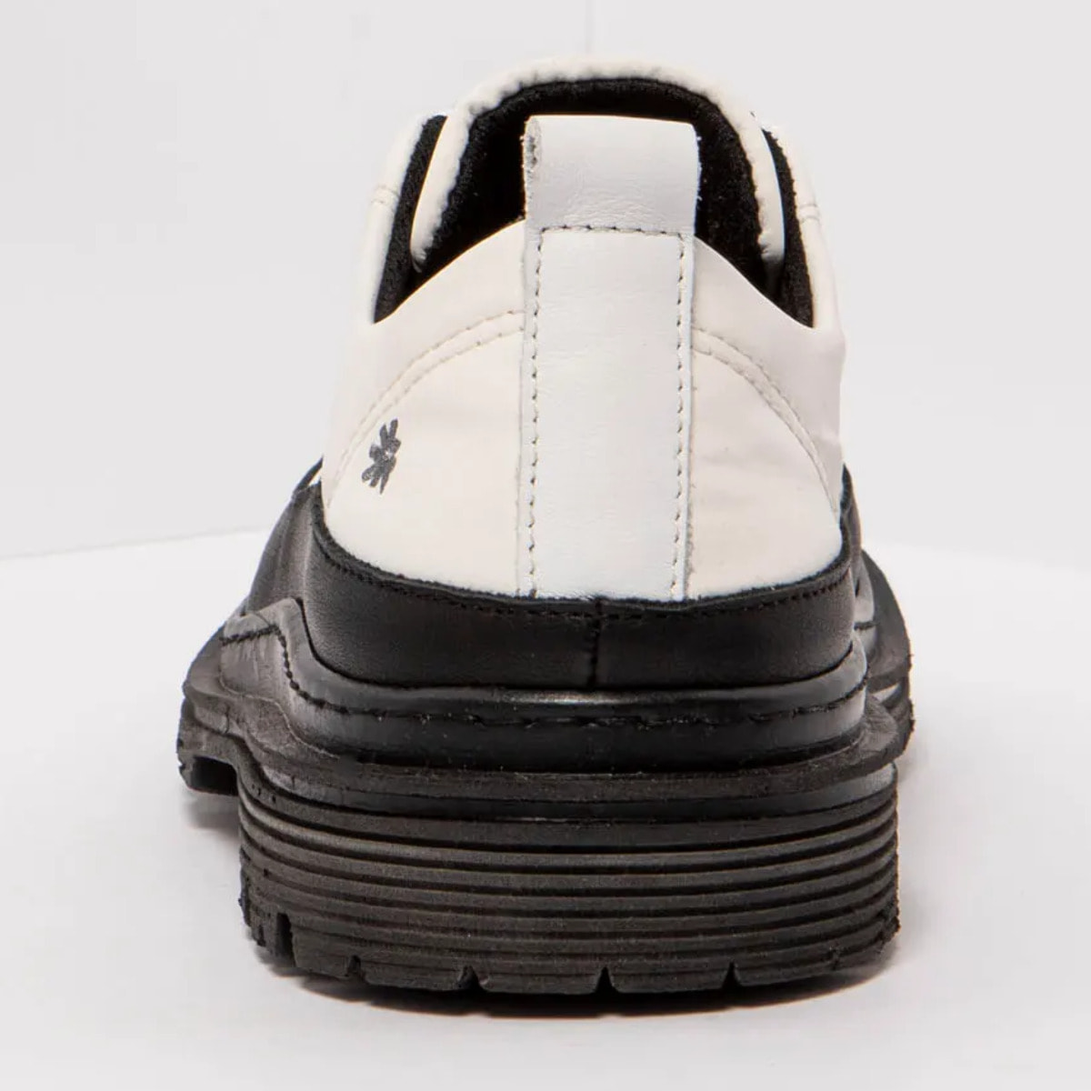 Zapatos 1894 NYLON WHITE-BLACK/ BIRMINGHAM color White-black