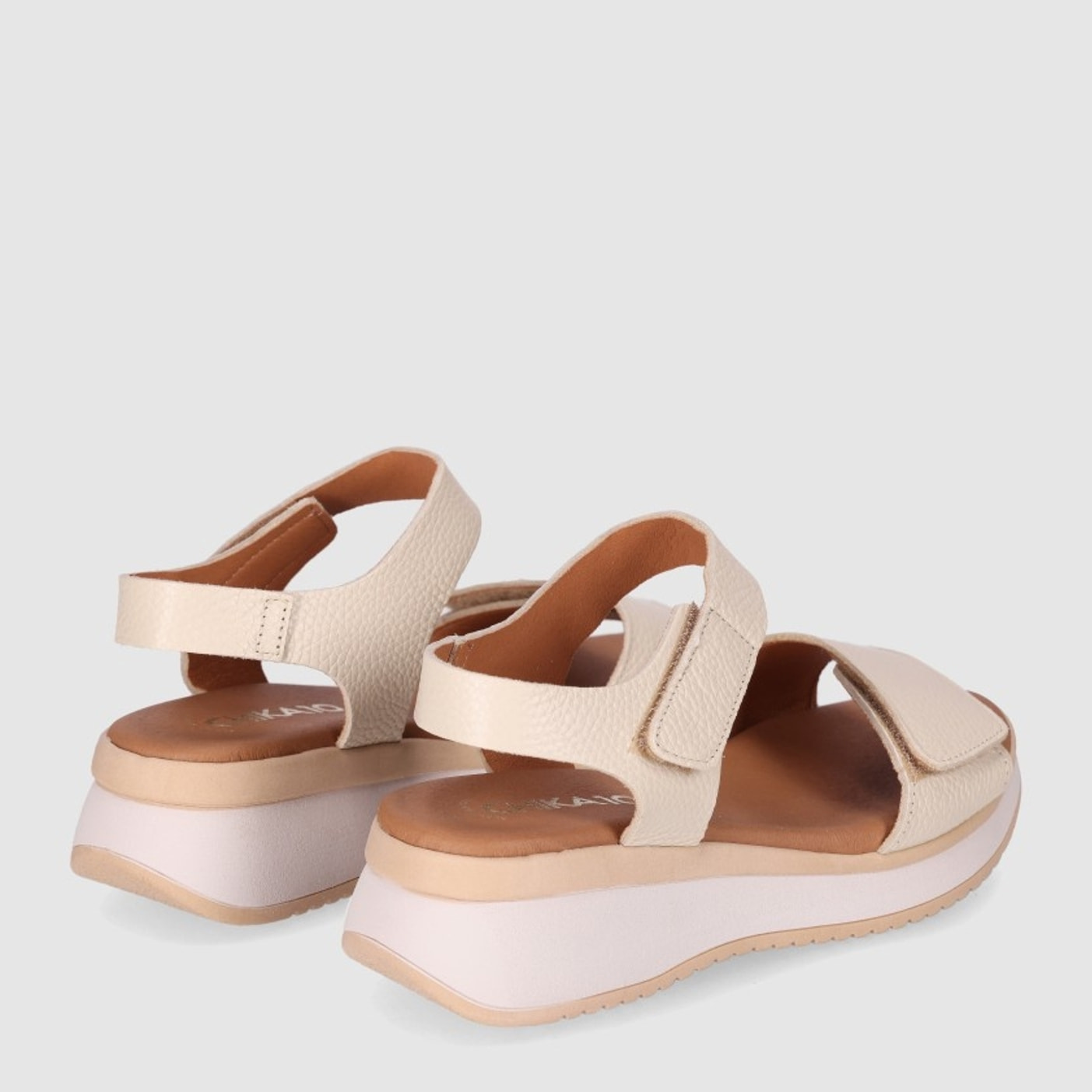 Sandalias de Piel - Hielo - Tacón: 4 cm