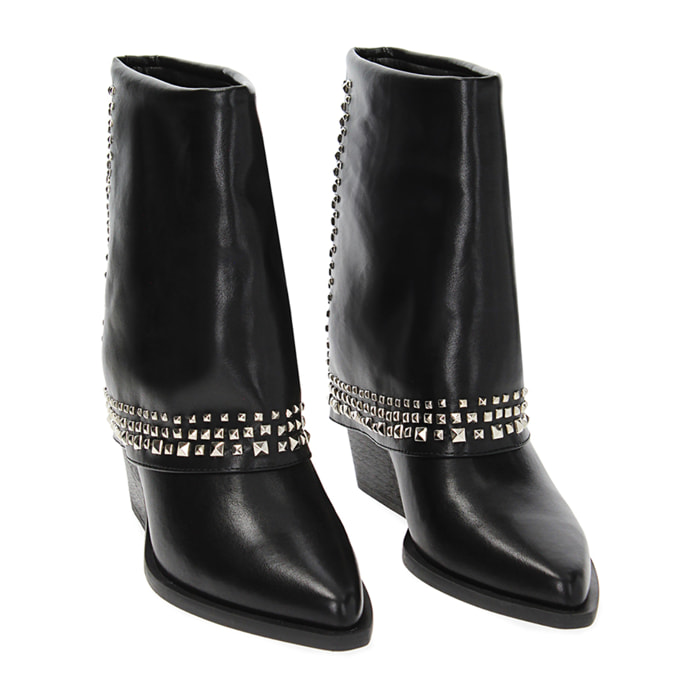 Tronchetti texani neri con borchie