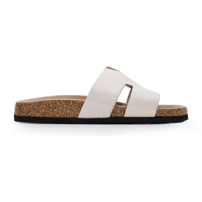 Sandalias planas beige con suela de corcho