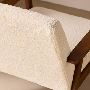 Fauteuil scandinave bois d'hévéa teinté noyer clair bouclette ISAK