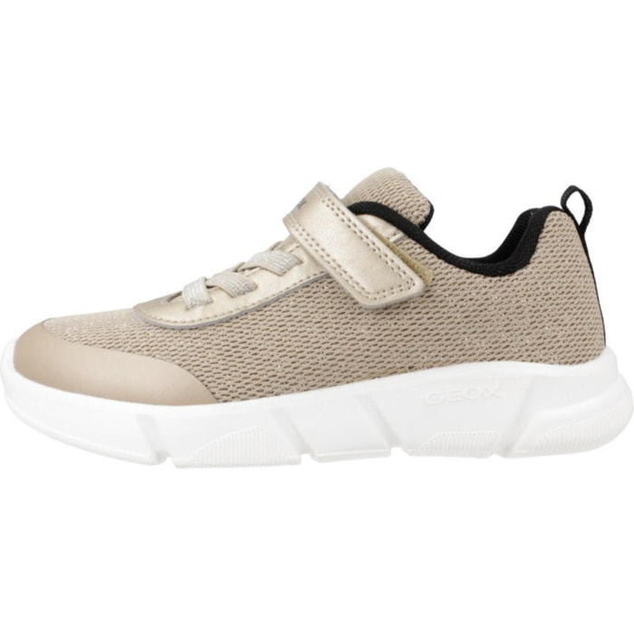 Zapatillas Niña de la marca GEOX  modelo J ARIL G. ORO