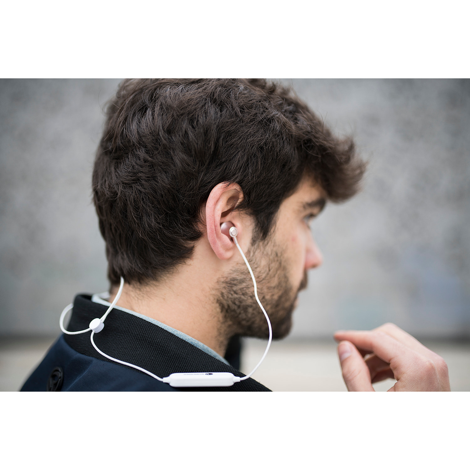 MAGNUSSEN M6 EARPHONES en color Rosa