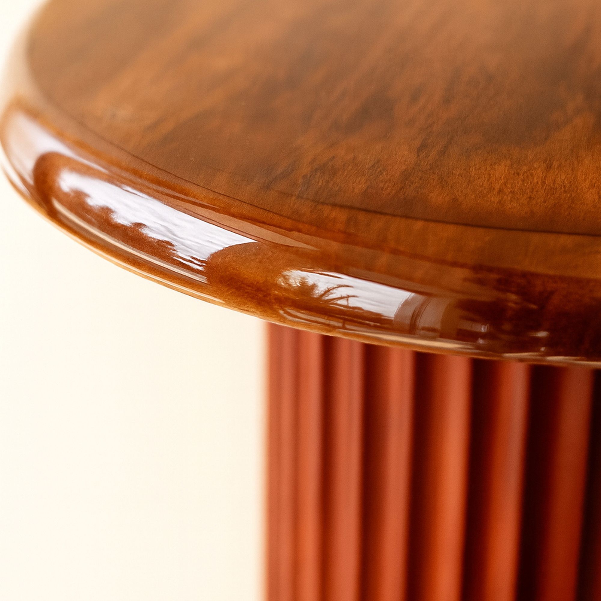 Table d'appoint en bois de manguier émaillé  ALTA