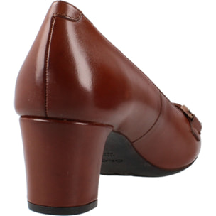 Zapatos de Vestir Mujer de la marca GEOX  modelo D04LBC 00043 MARRON