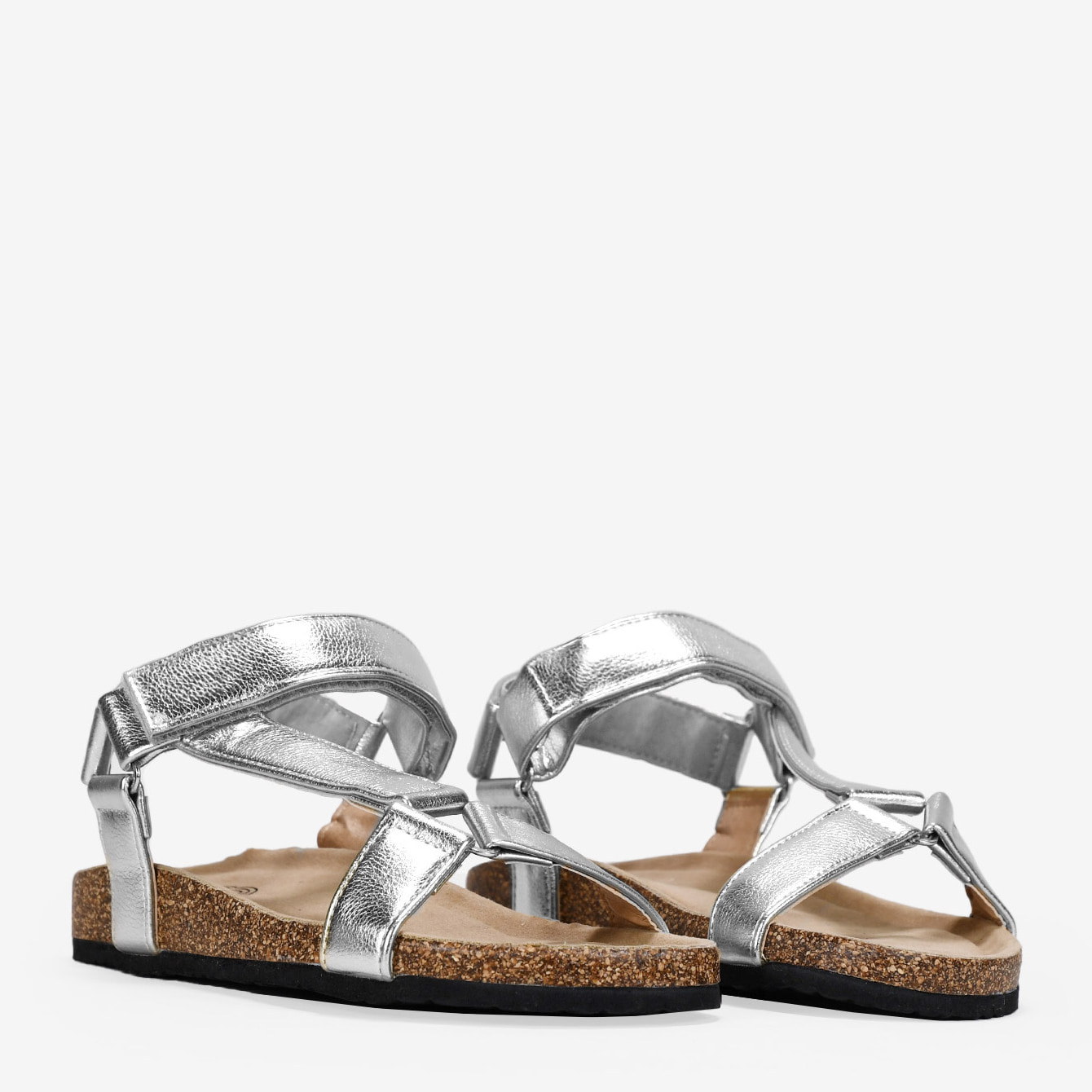 Sandalias deportivas plateadas con velcro