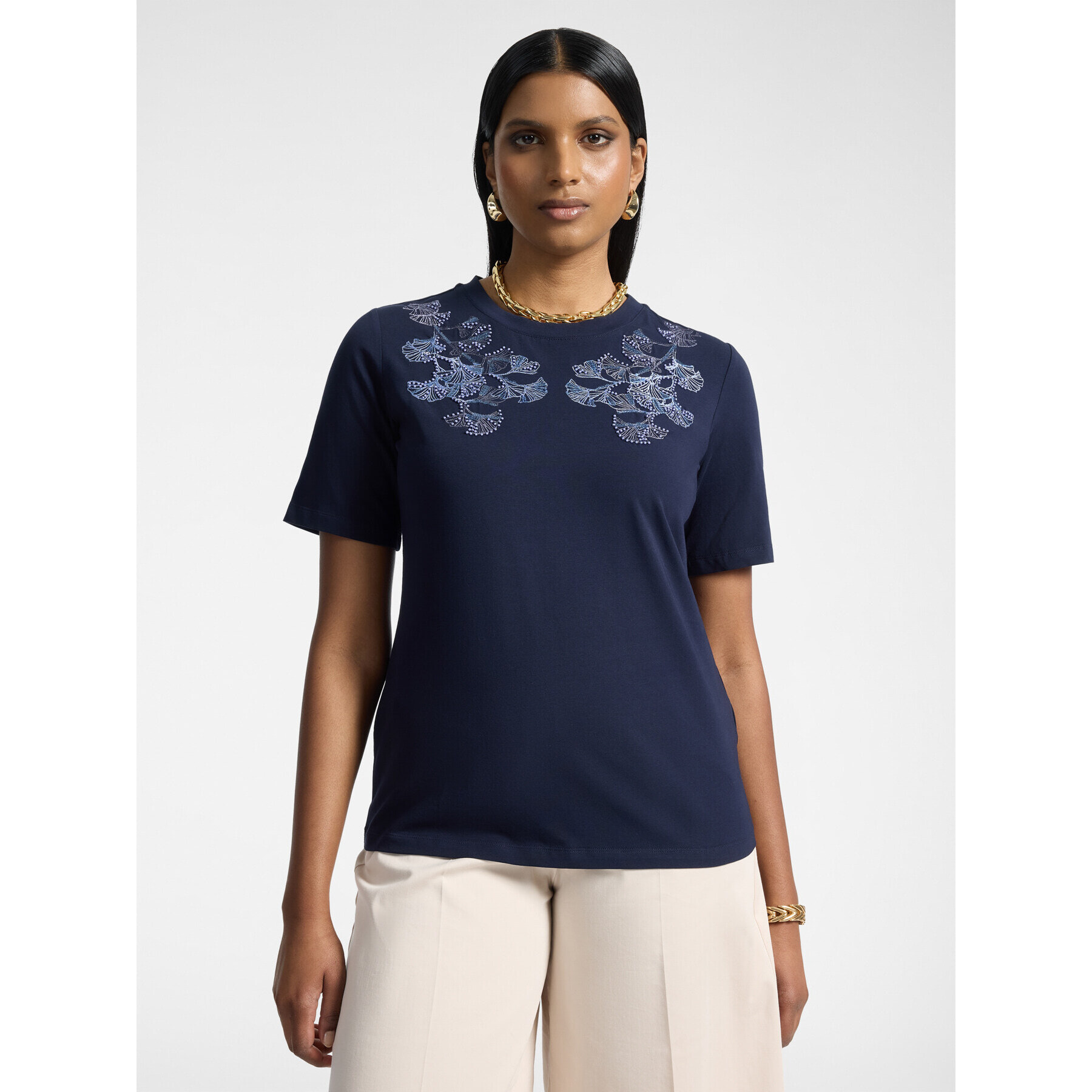 Elena Mirò - T-shirt con ricamo floreale - Blu