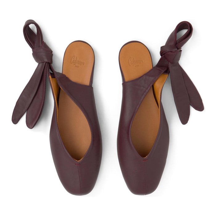 Bailarina plana Sybil en napa con cierre de cintas