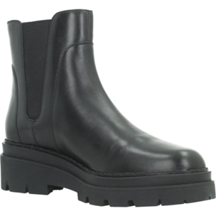 Botines Mujer de la marca GEOX  modelo D FELLENY NEGRO