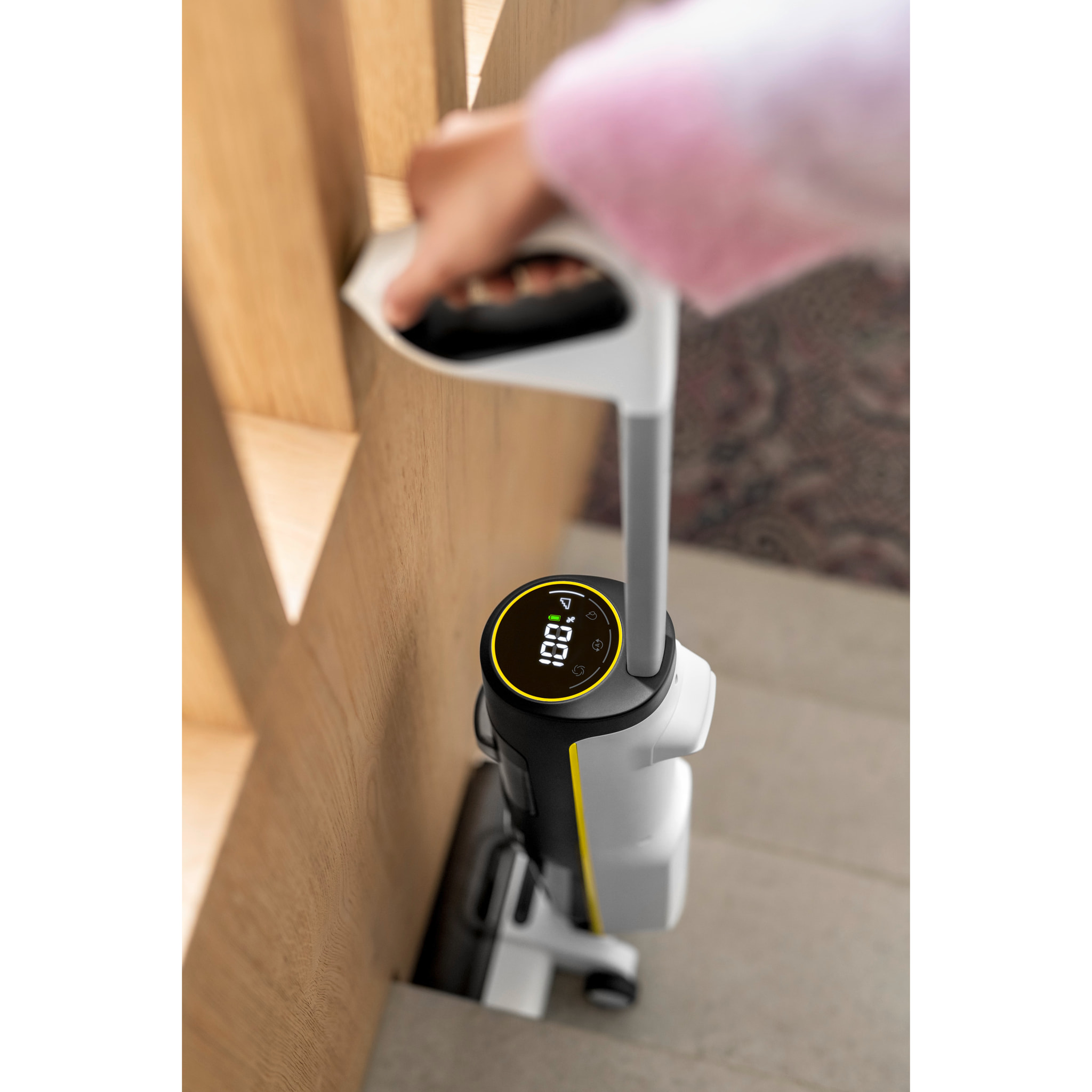 Aspirateur balai laveur sans fil Karcher FCV4 - eau et poussières - 200 m² - aspire lave et sèche