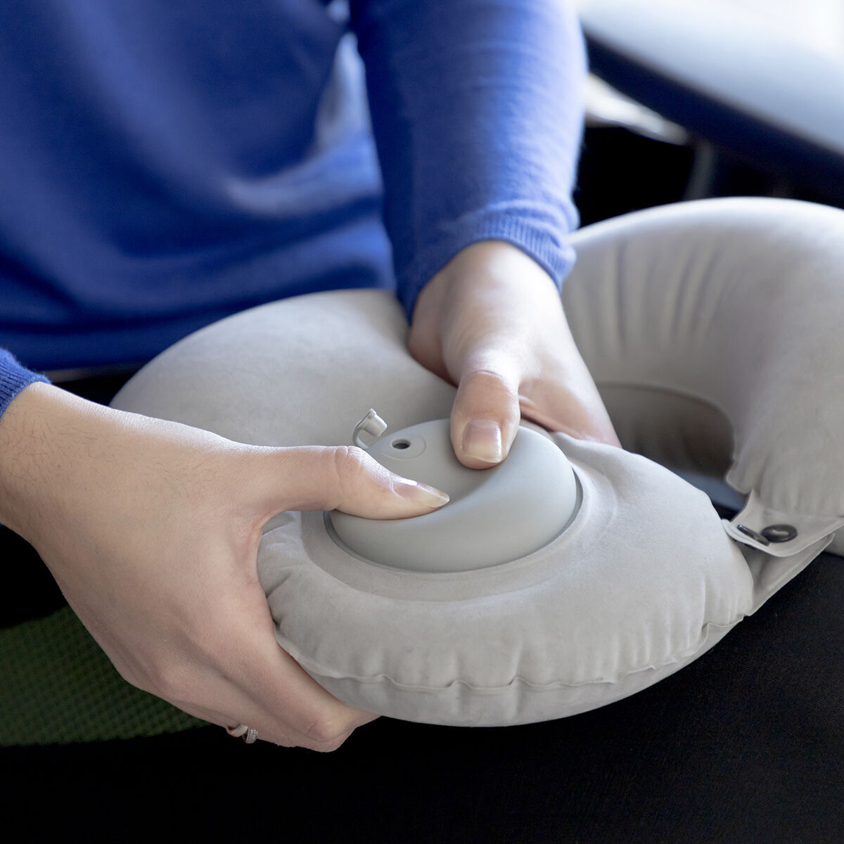 Coussin Cervical Auto-Gonflable InnovaGoods