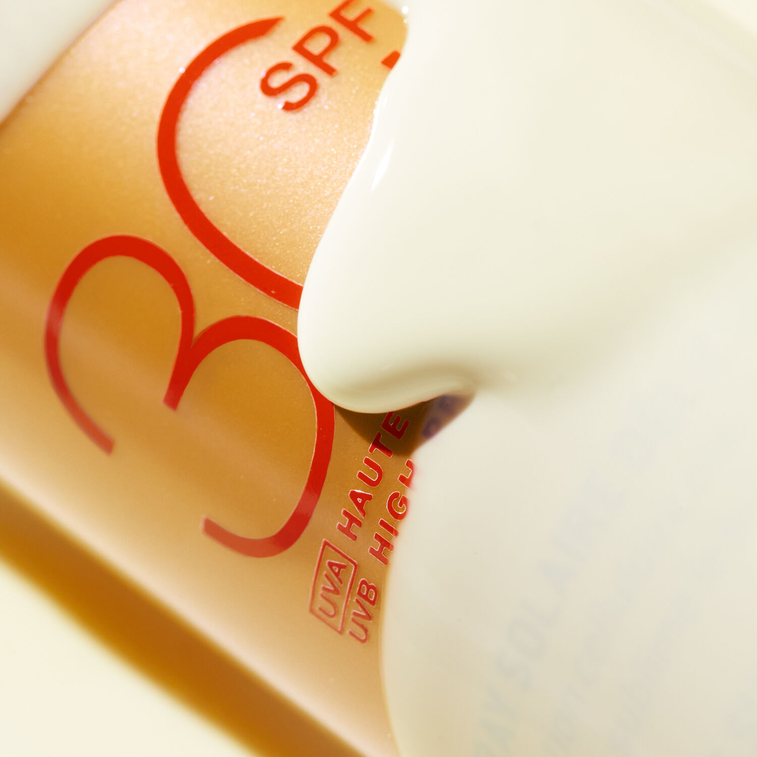 Nuxe Sun  - Spray Solaire Fondant Haute Protection SPF30 -  Visage et Corps - Tous types de peaux - 150ml