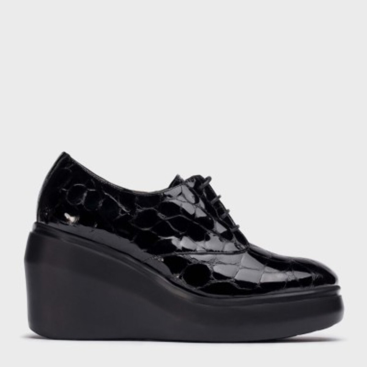 Zapato Blucher plataforma. Tacón: 7,5cm