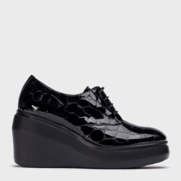 Zapato Blucher plataforma. Tacón: 7,5cm