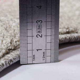 Tapis Kuje motif géométrique destructuré, rouge, gris