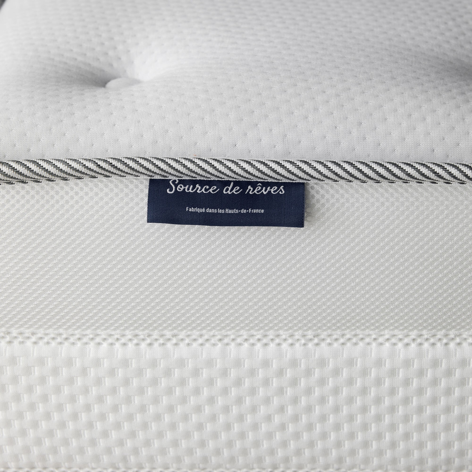 Ensemble matelas mémoire de forme MEMORIA avec sommier et tête de lit, chenille bouclettes gris anthracite