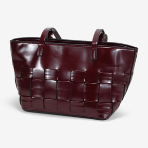 Bolso de hombro burdeos con trenzado