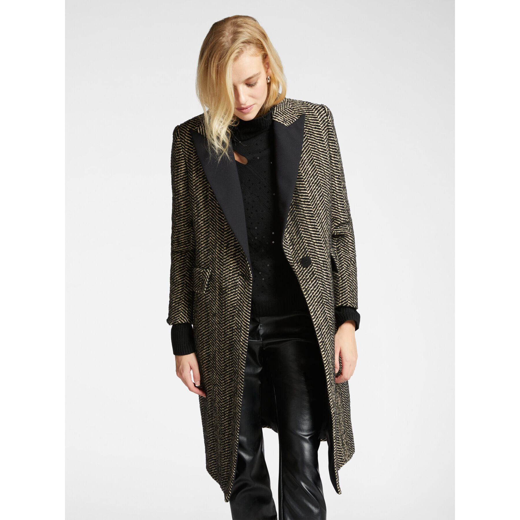 Elena Mirò - Cappotto maschile in tessuto chevron - Nero