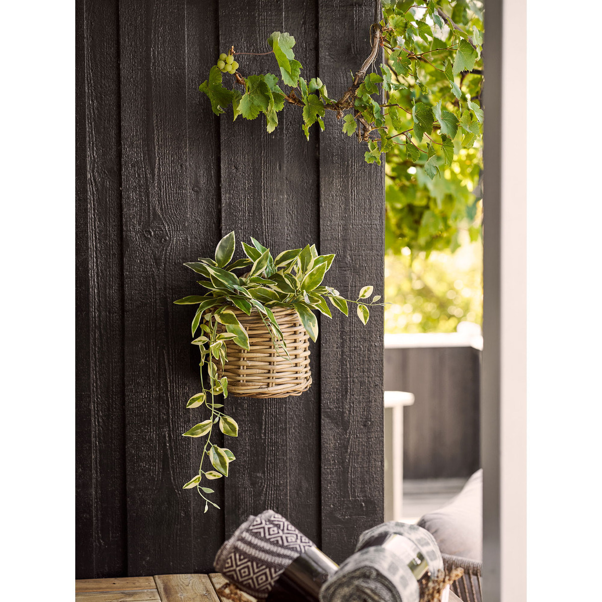 Cesta Keli in kubu rattan naturale con manico 37×23×27 cm