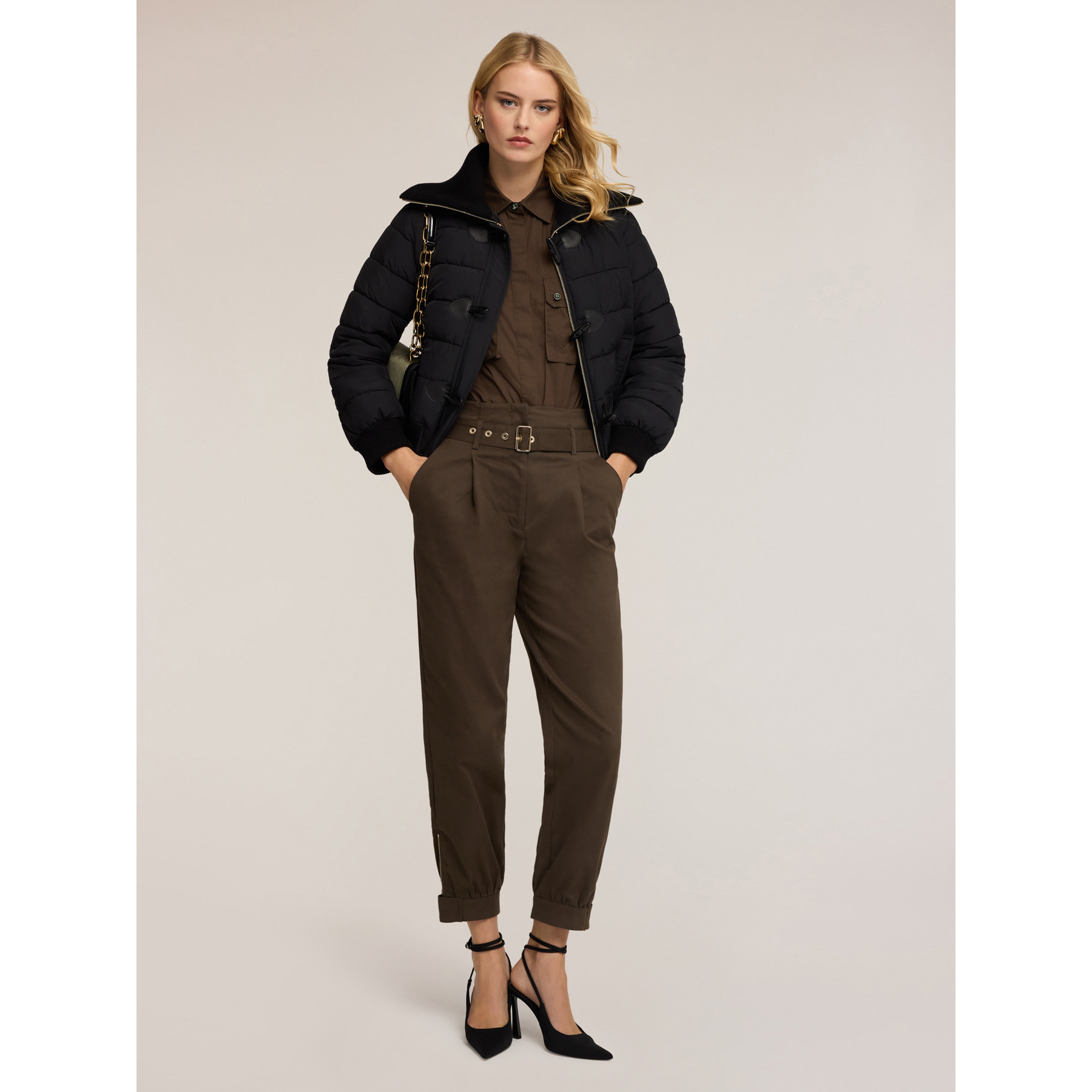 Motivi - Pantaloni baggy in tessuto armaturato - Verde militare