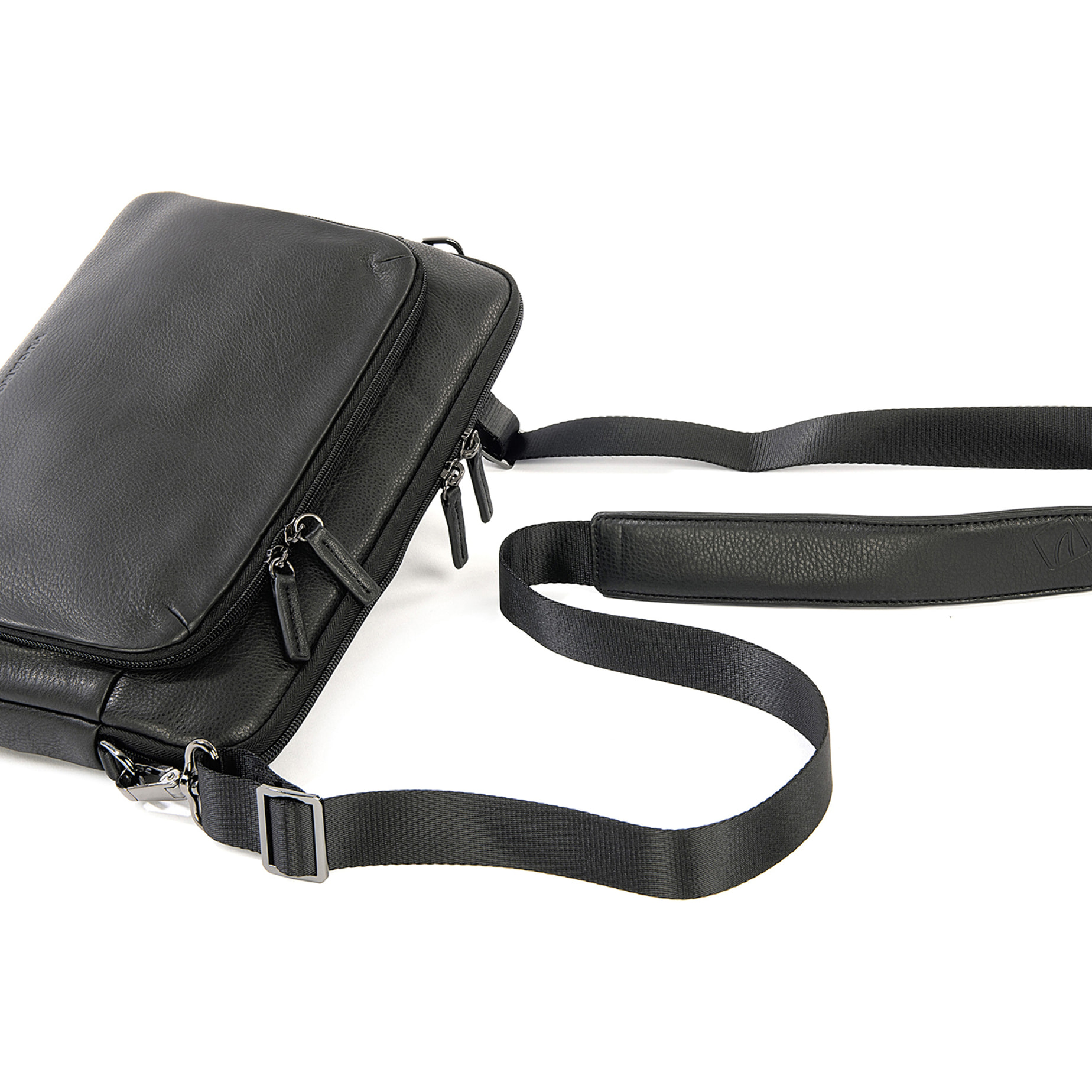 Borsa a tracolla  unisex In Vera pelle Made in Italy 34x23x8,5 cm