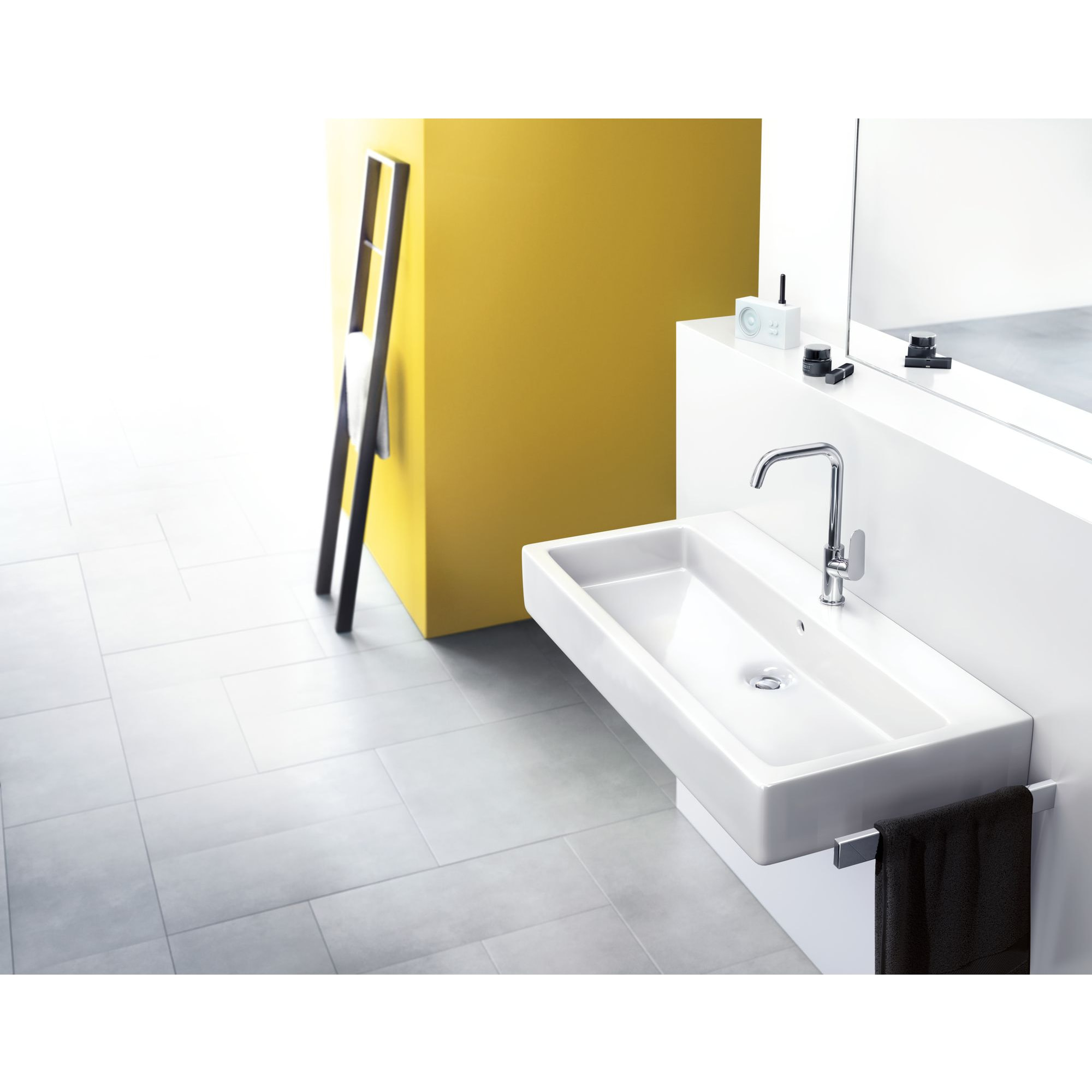 Mitigeur de lavabo 240 Focus bec haut, avec tirette et vidage chromé