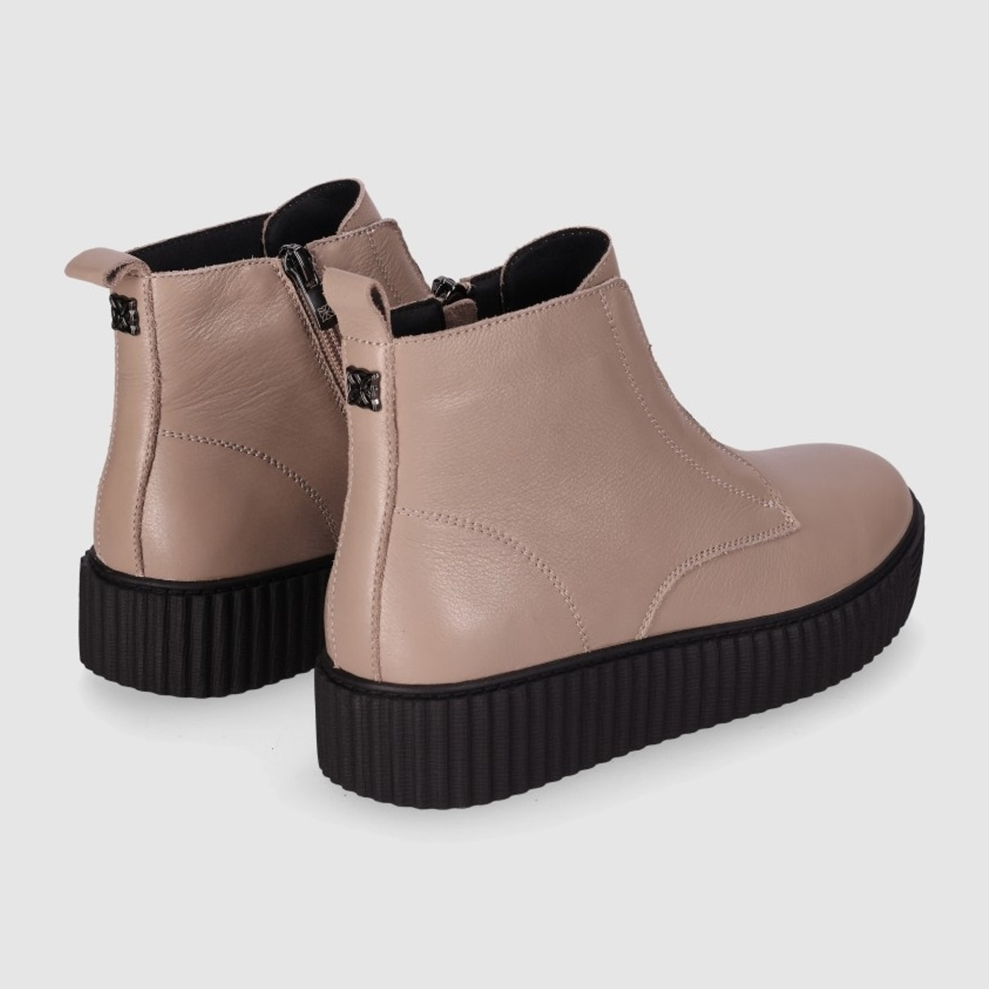 Botines de Piel - Taupe - Tacón: Bajo