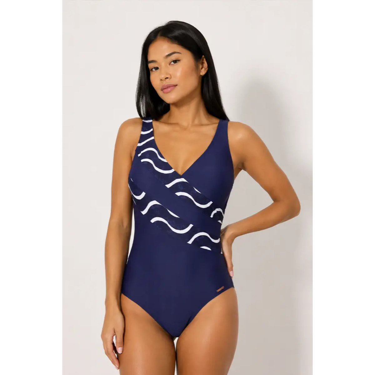 Costume da donna modellante