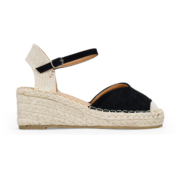 Alpargatas negras con cuña de esparto