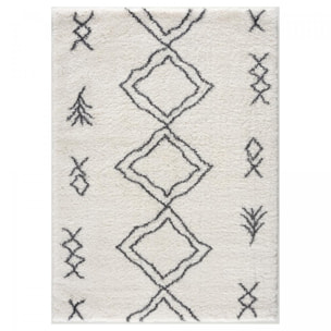 Tapis Shaggy longues mêches et aux motifs traditionnels Berbères