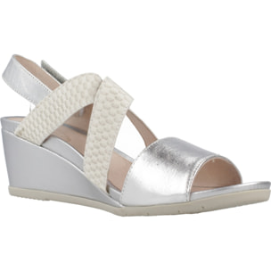 Sandalias Mujer de la marca STONEFLY  modelo SWEET III 10 LAMINATED LTH Silver