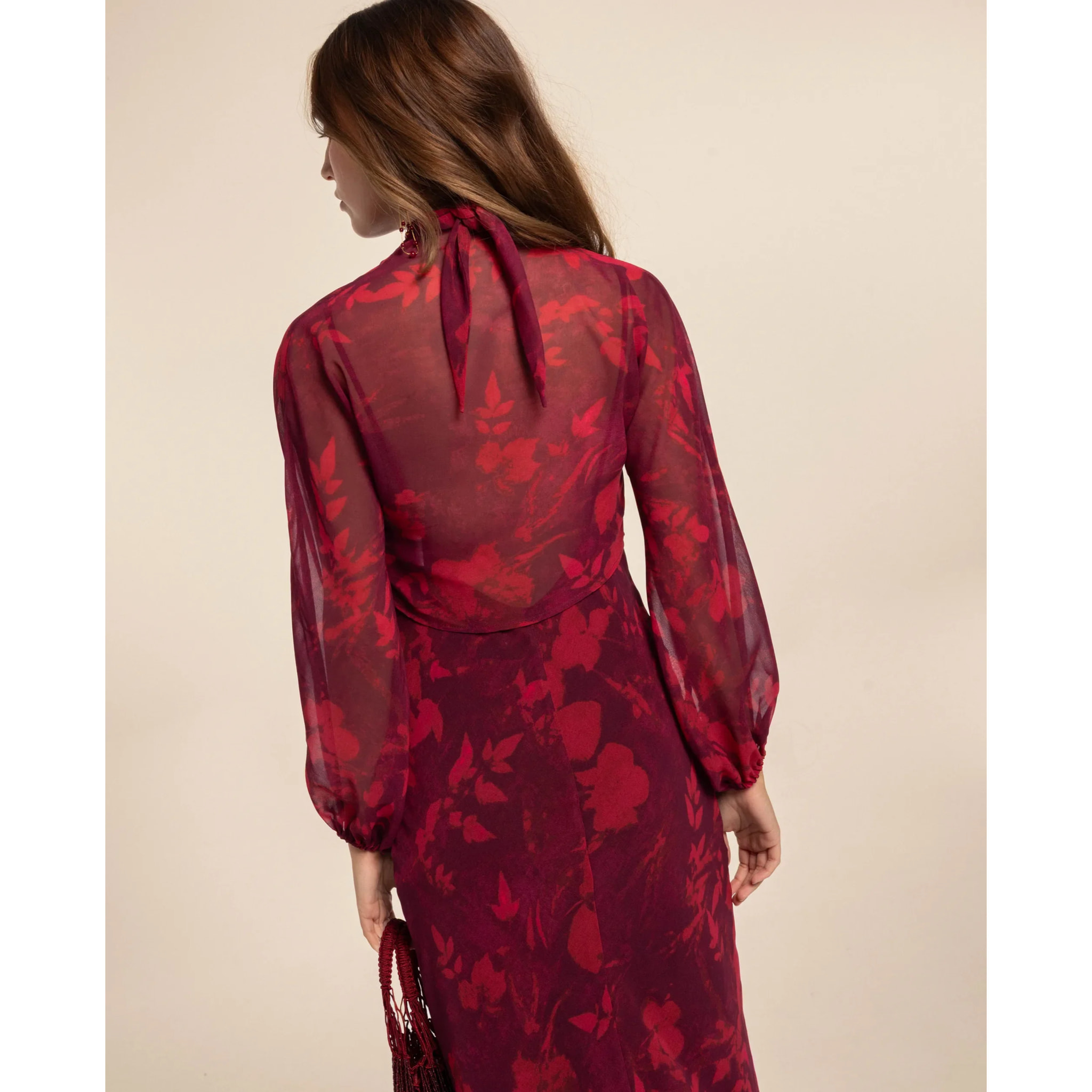 Chaqueta corta de gasa de mujer