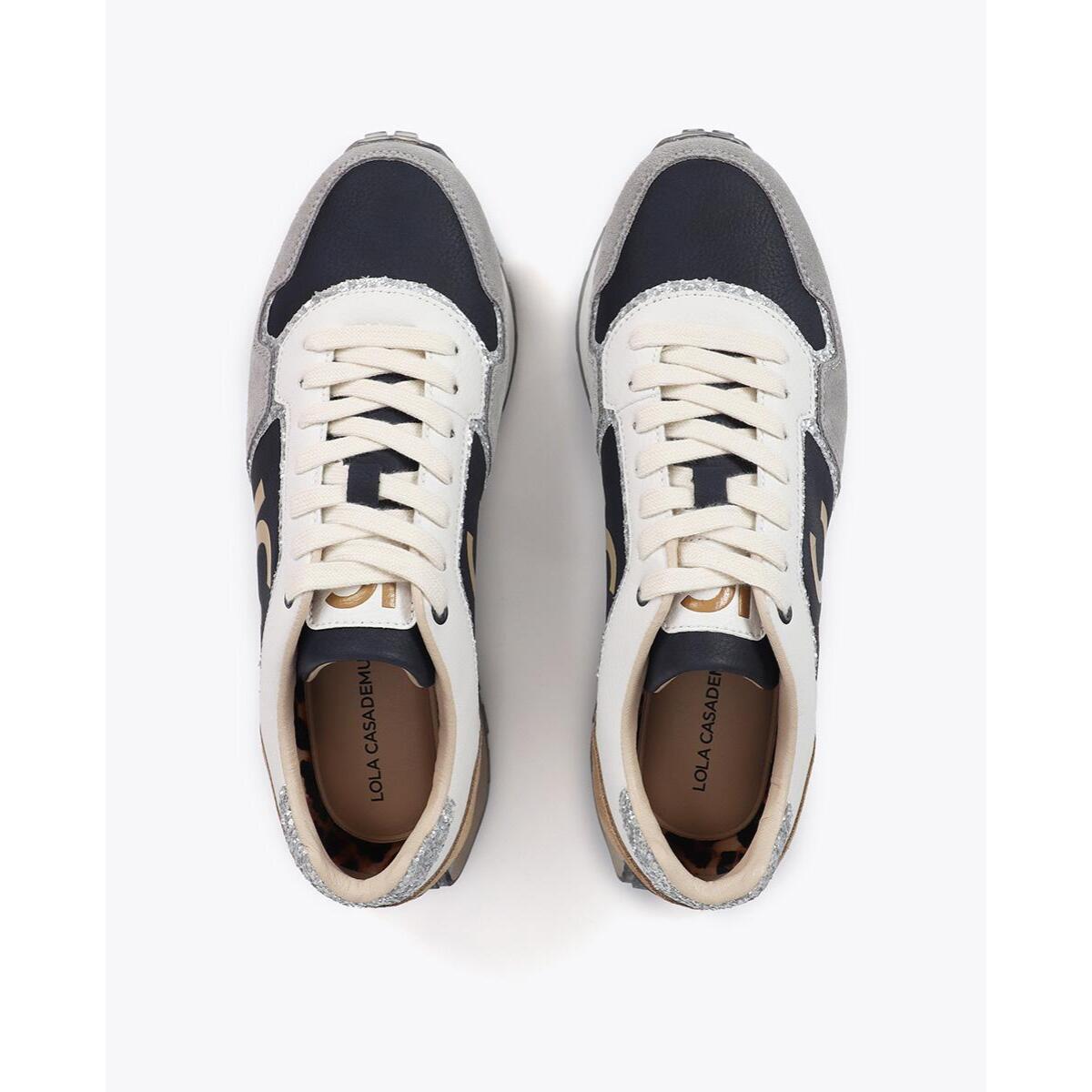 Sneaker con Suola Personalizzata e Stampa Animalier e Dettagli in Pelle